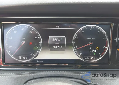 2014 Mercedes-Benz S 550 z USA, uszkodzony, nr VIN WDDUG8CB4EA042350